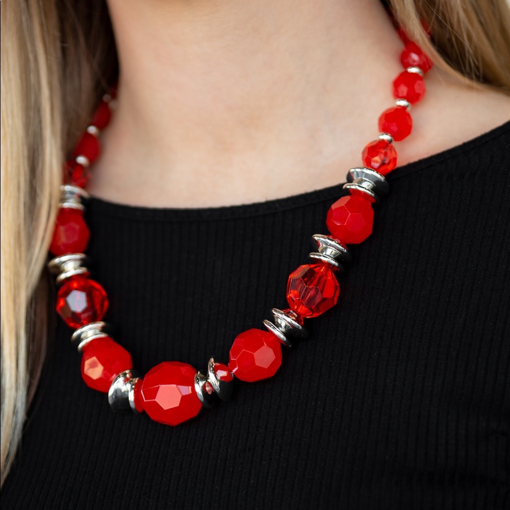 ❤️‍🔥5/$25❤️‍🔥 Dine and Dash Red Necklace